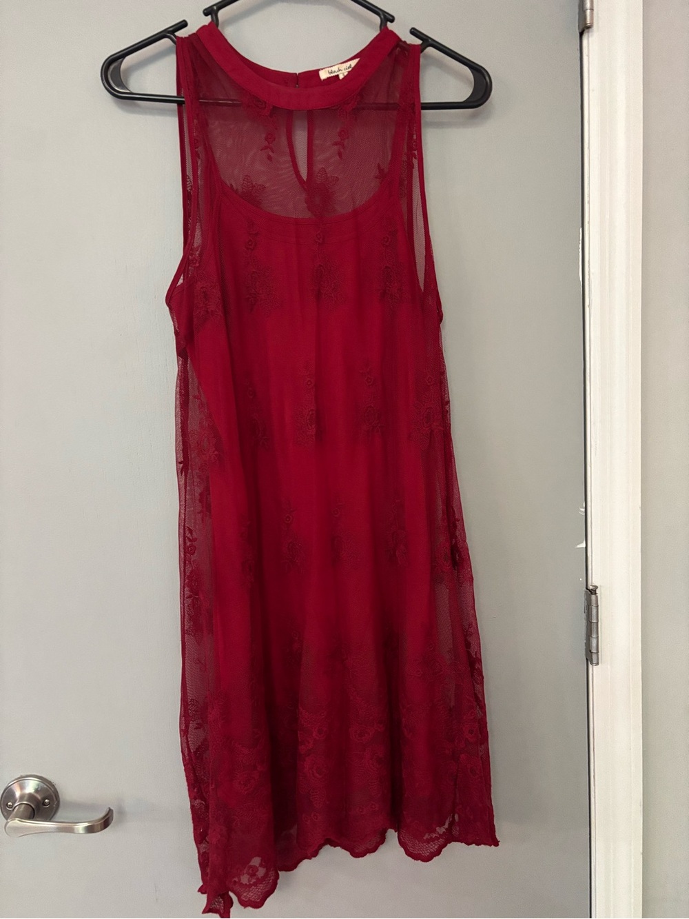 Wine-Red Lace Mesh Blouse